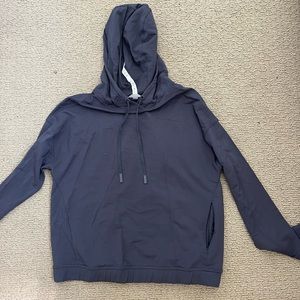 Lululemon Pullover